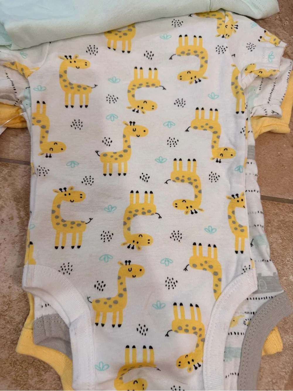 NWT Unisex 100% Cotton Baby Bodysuit Set
